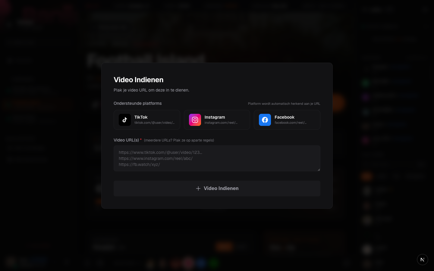 De 'Video Indienen' modal met TikTok / Instagram / Facebook platforms en video-URL veld